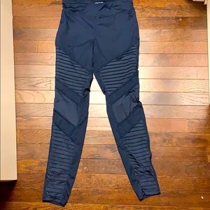 Anna & Ava blue rubbed leggings